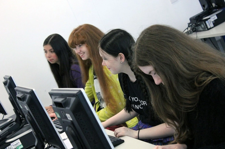 Itgirls18 News Template