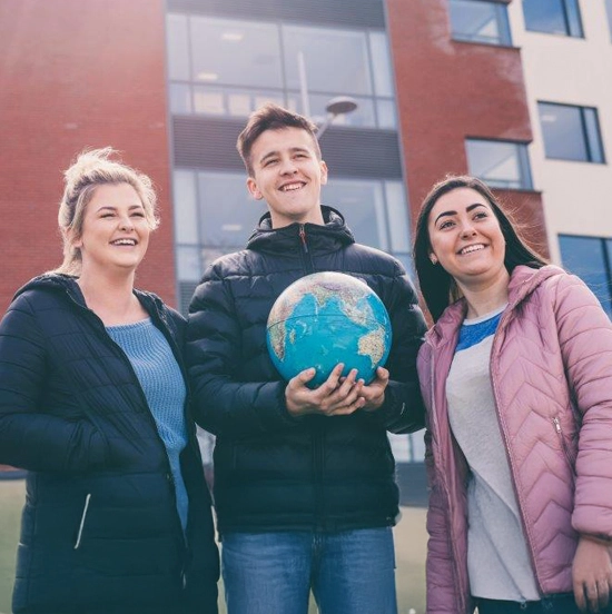 Travel Students Thumbnail